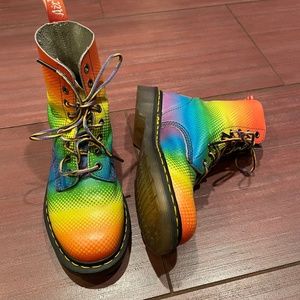 Dr. Martens Pascal Pride rainbow lace up boots